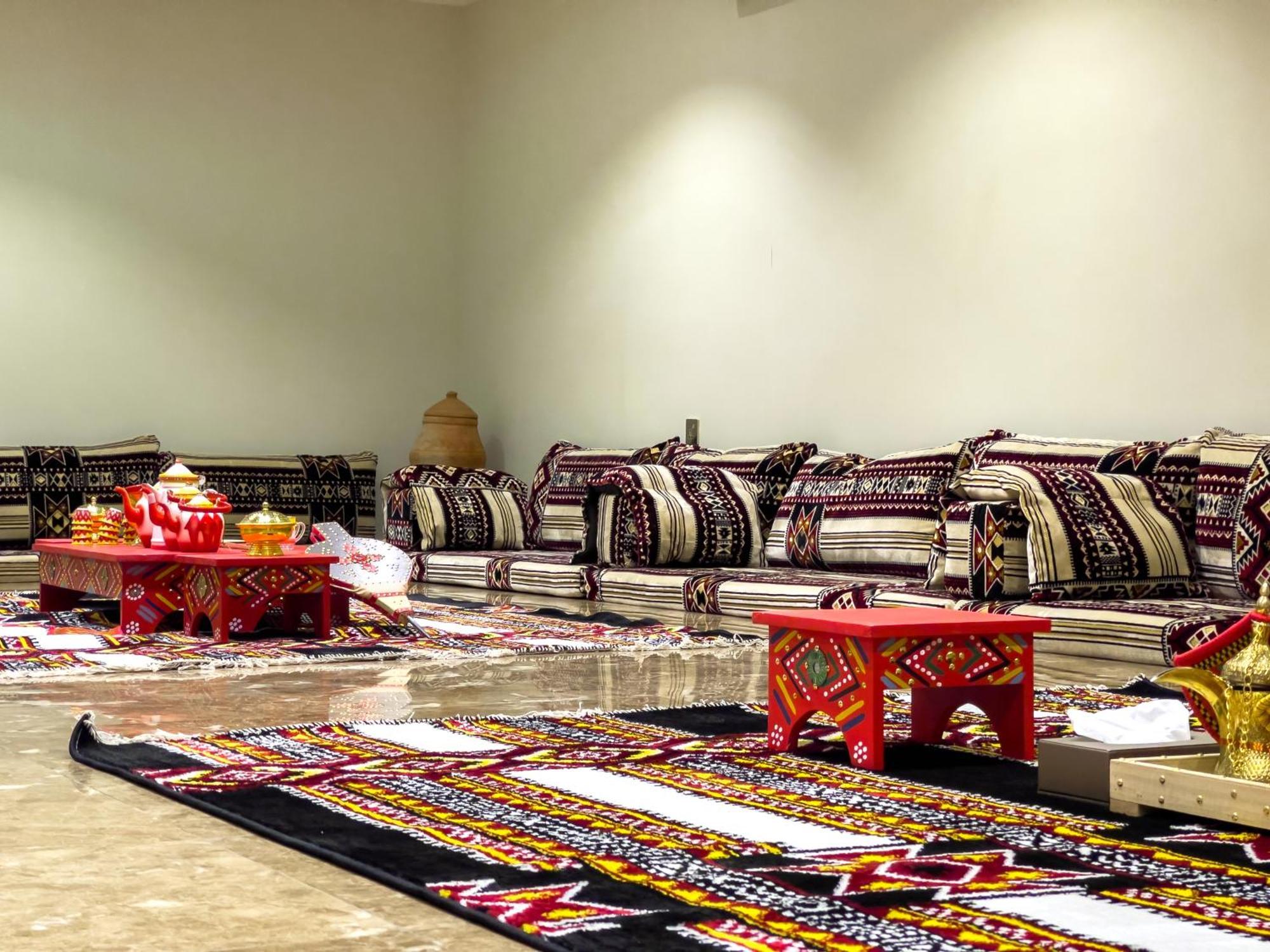 Landmark Hotel Suites Tabuk Ngoại thất bức ảnh