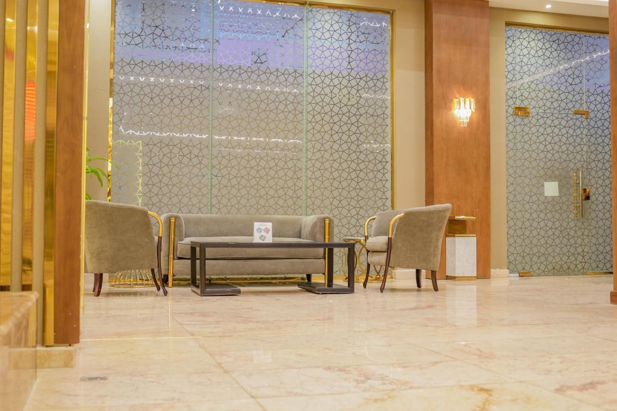 Landmark Hotel Suites Tabuk Ngoại thất bức ảnh
