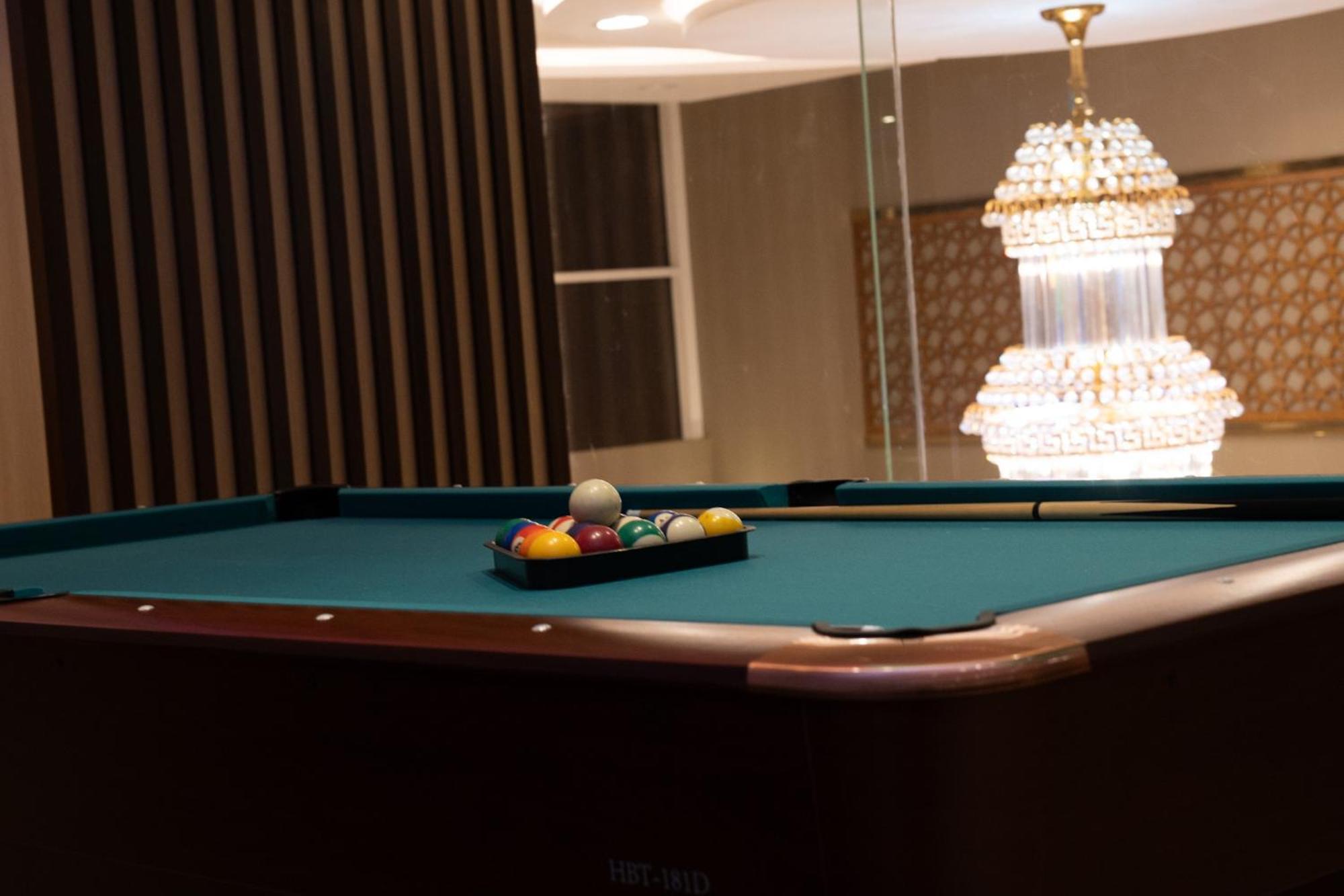 Landmark Hotel Suites Tabuk Ngoại thất bức ảnh
