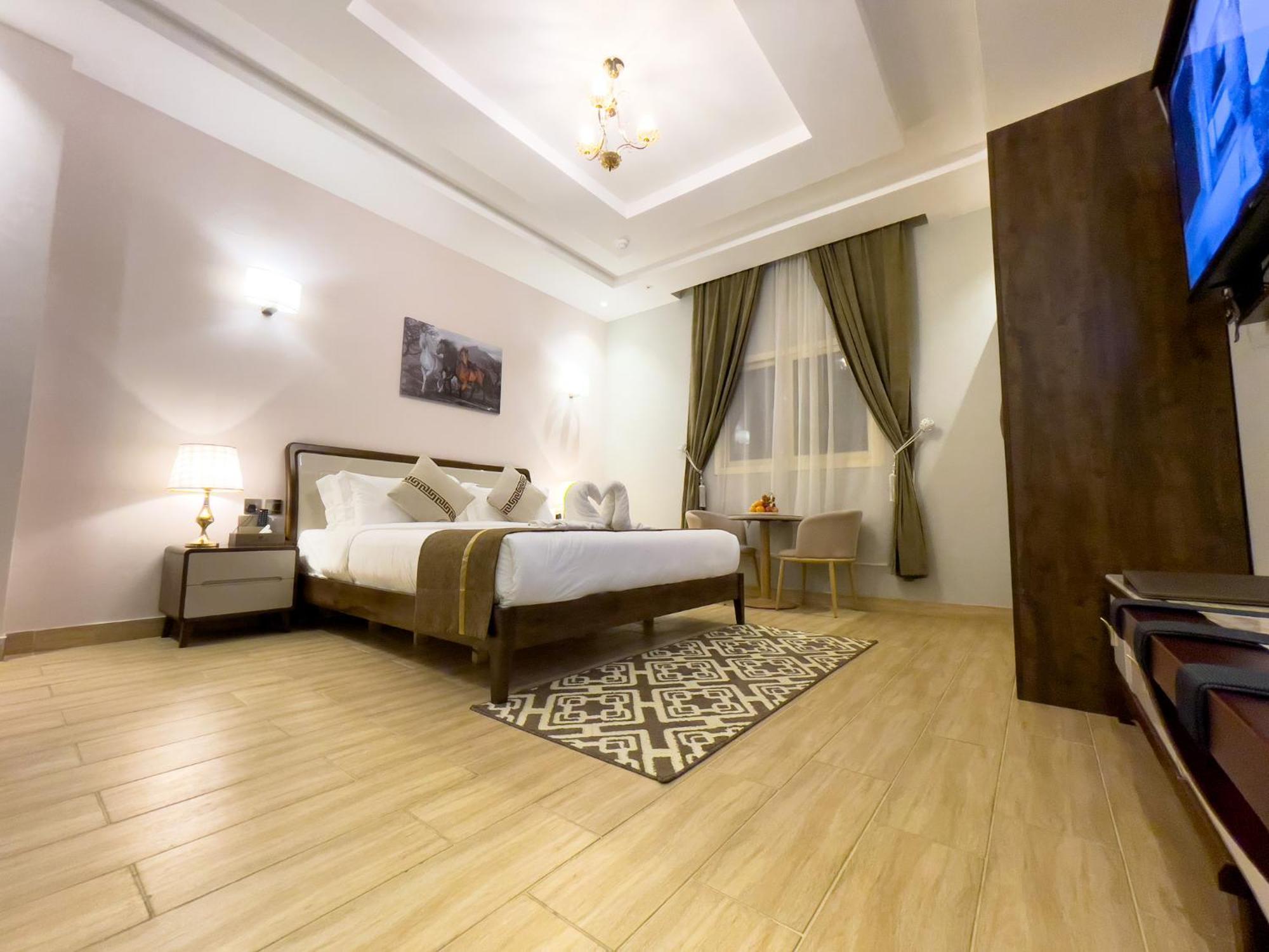 Landmark Hotel Suites Tabuk Ngoại thất bức ảnh