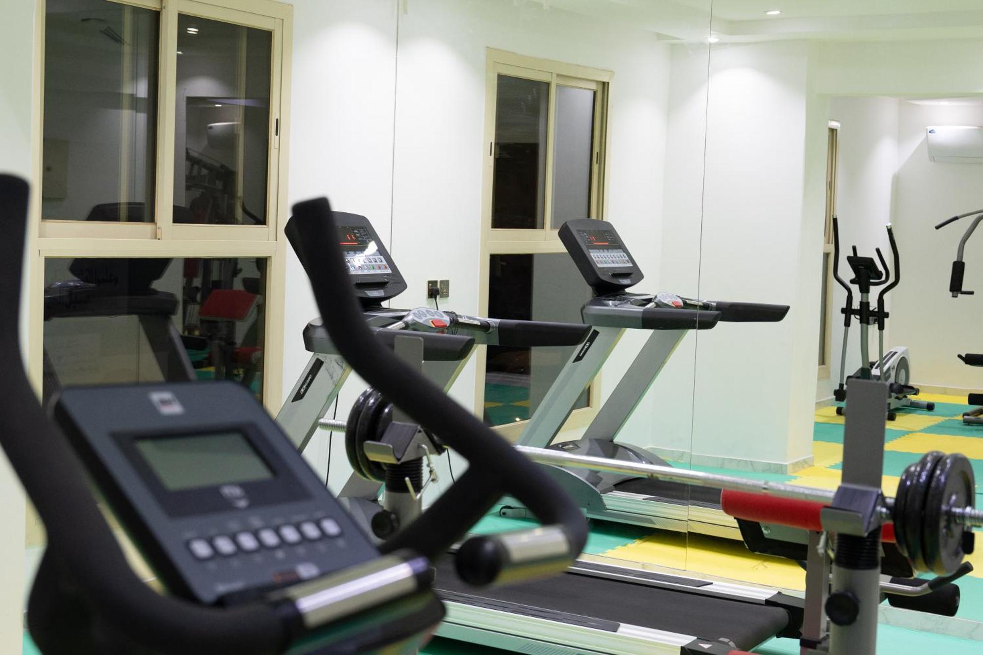 Landmark Hotel Suites Tabuk Ngoại thất bức ảnh